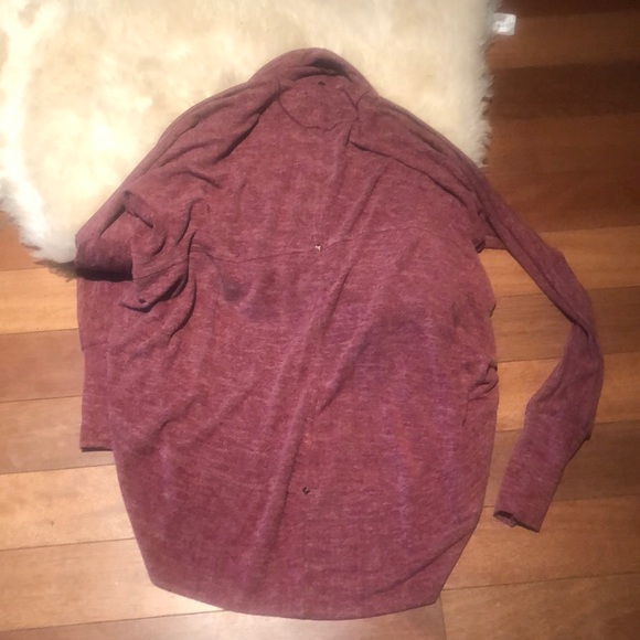 Burgandy cardigan - Picture 2 of 3